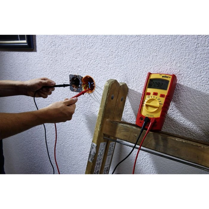 Wiha Multimeter SB25542 True RMS Digital, 1000 V, 10 A, CAT IV, NCV, Temperatur 3 Wiha Multimeter SB25542 True RMS Digital, 1000 V, 10 A, CAT IV, NCV, Temperatur – Bild 3