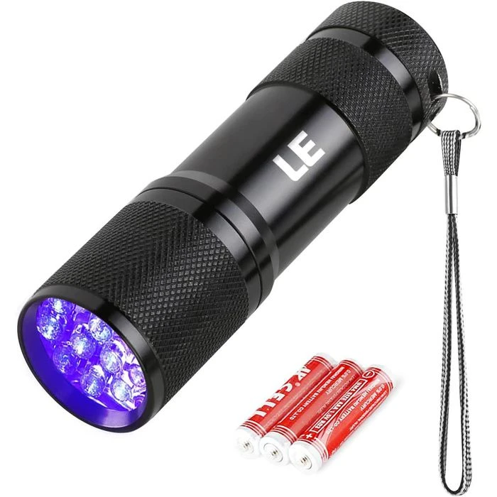 Böttcher-AG UV-Taschenlampe 5 Watt LED, 395 Nm, UV-A, Spritzwassergeschützt 1 Böttcher-AG UV-Taschenlampe 5 Watt LED, 395 Nm, UV-A, Spritzwassergeschützt