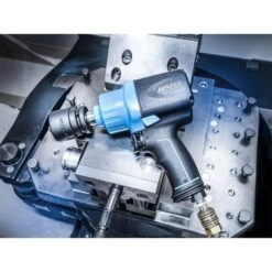 Hazet Druckluft-Schlagschrauber 9013M, 1890Nm, 3/4 Zoll (20mm) Vierkant, Doppelhammer Schlagwerk 11 Hazet Druckluft-Schlagschrauber 9013M, 1890Nm, 3/4 Zoll (20mm) Vierkant, Doppelhammer Schlagwerk -Makita Shop 55d6227195f705364e5fd0344e97a91810a9b3ec druckluft schlagschrauber hazet 9013m 1890nm