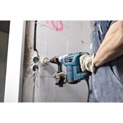 Bosch Bohrhammer GBH 4-32 DFR Professional, SDS+, 900 W, Mit Seitengriff, Tiefenanschlag Und Koffer 7 Bosch Bohrhammer GBH 4-32 DFR Professional, SDS+, 900 W, Mit Seitengriff, Tiefenanschlag Und Koffer -Makita Shop 8808f686ac6f02a9d6ee78db1a369f86d9d2a5b6 bohrhammer bosch gbh 4 32 dfr professional sds plus