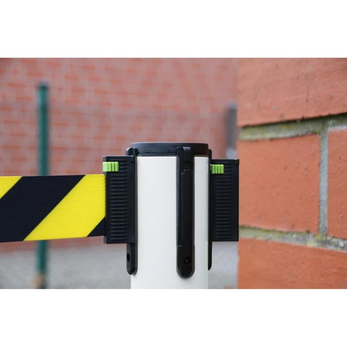 RS-GUIDESYSTEMS Absperrpfosten GLA 28, Weiß, Aus Kunststoff, Mit Schwarz-gelbem Band 5 RS-GUIDESYSTEMS Absperrpfosten GLA 28, Weiß, Aus Kunststoff, Mit Schwarz-gelbem Band – Bild 5