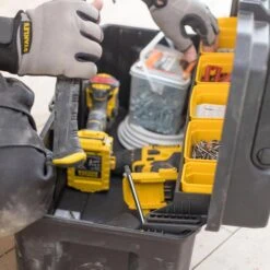 Stanley Werkzeugkoffer FatMax Cantilever Pro 26, FMST1-75791, Leer, Aus Kunststoff -Makita Shop f74034f12cc8074859b8ba3fb22b43e3a03dca6a werkzeugkoffer stanley fatmax cantilever pro 26